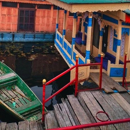 Lalarukh Group Of Houseboats Hotel Srinagar  Exterior photo